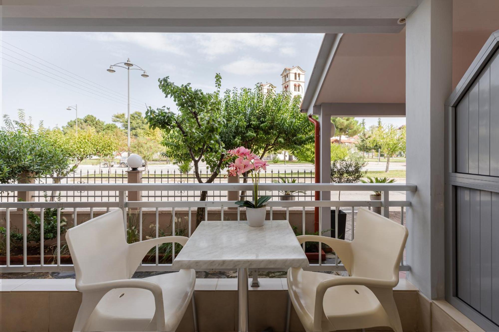 Hotel Grekas Néoi Póroi Exteriér fotografie